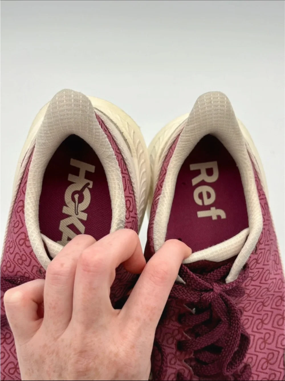 Hoka x Reformation Mach 6 LS Sneaker in Syrah / Savvy Red Printed Classic Size 8